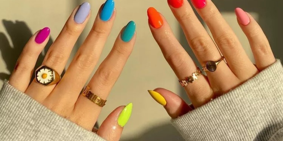 10 Spring Gel Manicure Ideas for a Fresh Burst of Energy